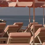 캠 앙티브 비치